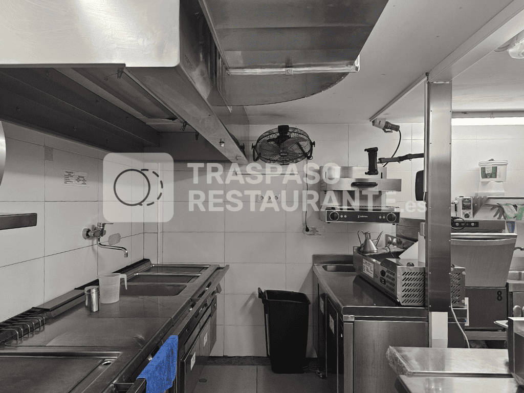 Cat00033 2 - Traspaso Restaurante