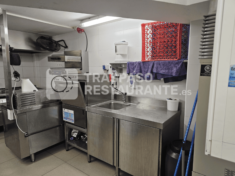 Cat00033 3 - Traspaso Restaurante