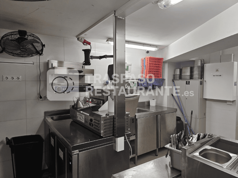 Cat00033 4 - Traspaso Restaurante
