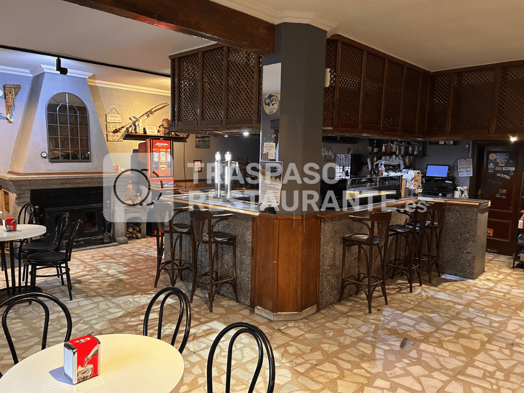Cas00377 1 - Traspaso Restaurante