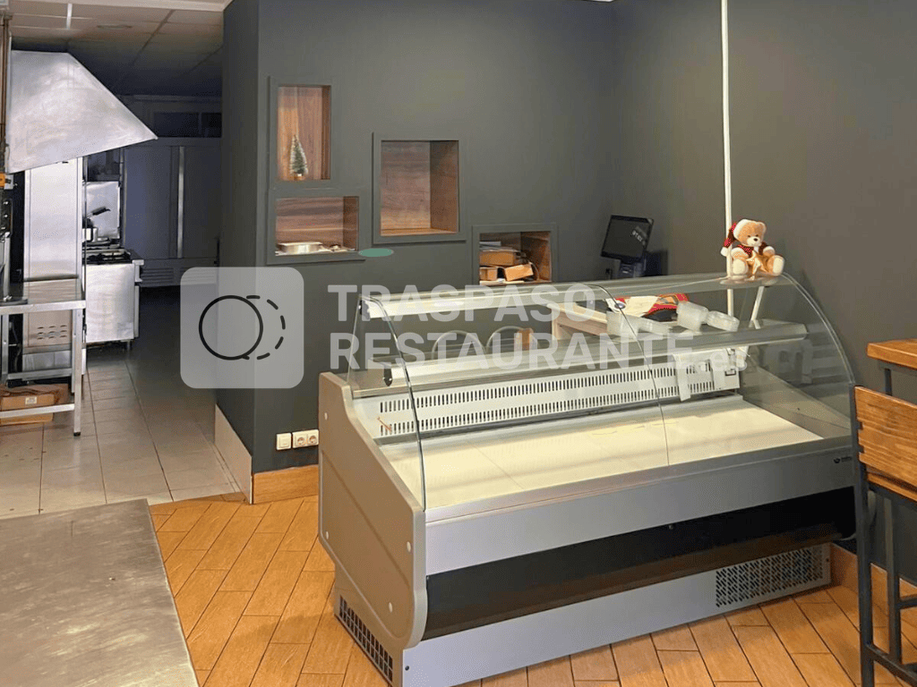 Cat00207 3 - Traspaso Restaurante