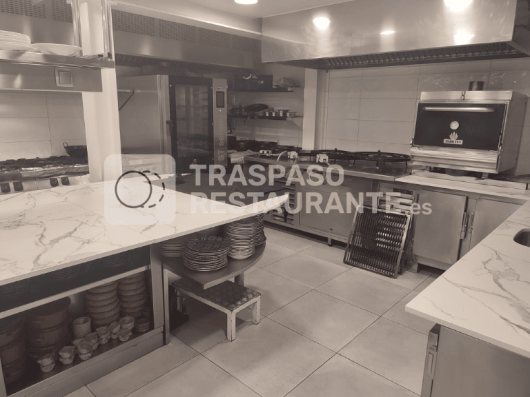 Cat00364 2 - Traspaso Restaurante