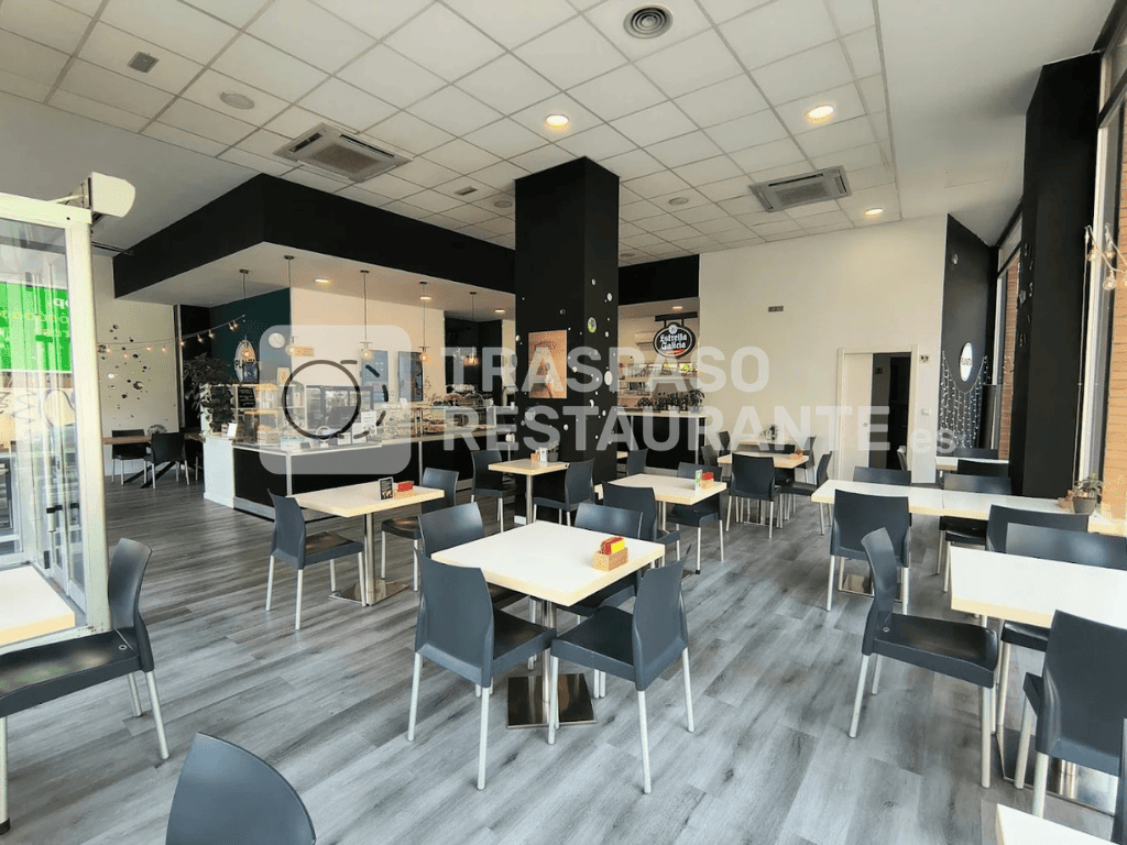 Com00175 2 - Traspaso Restaurante